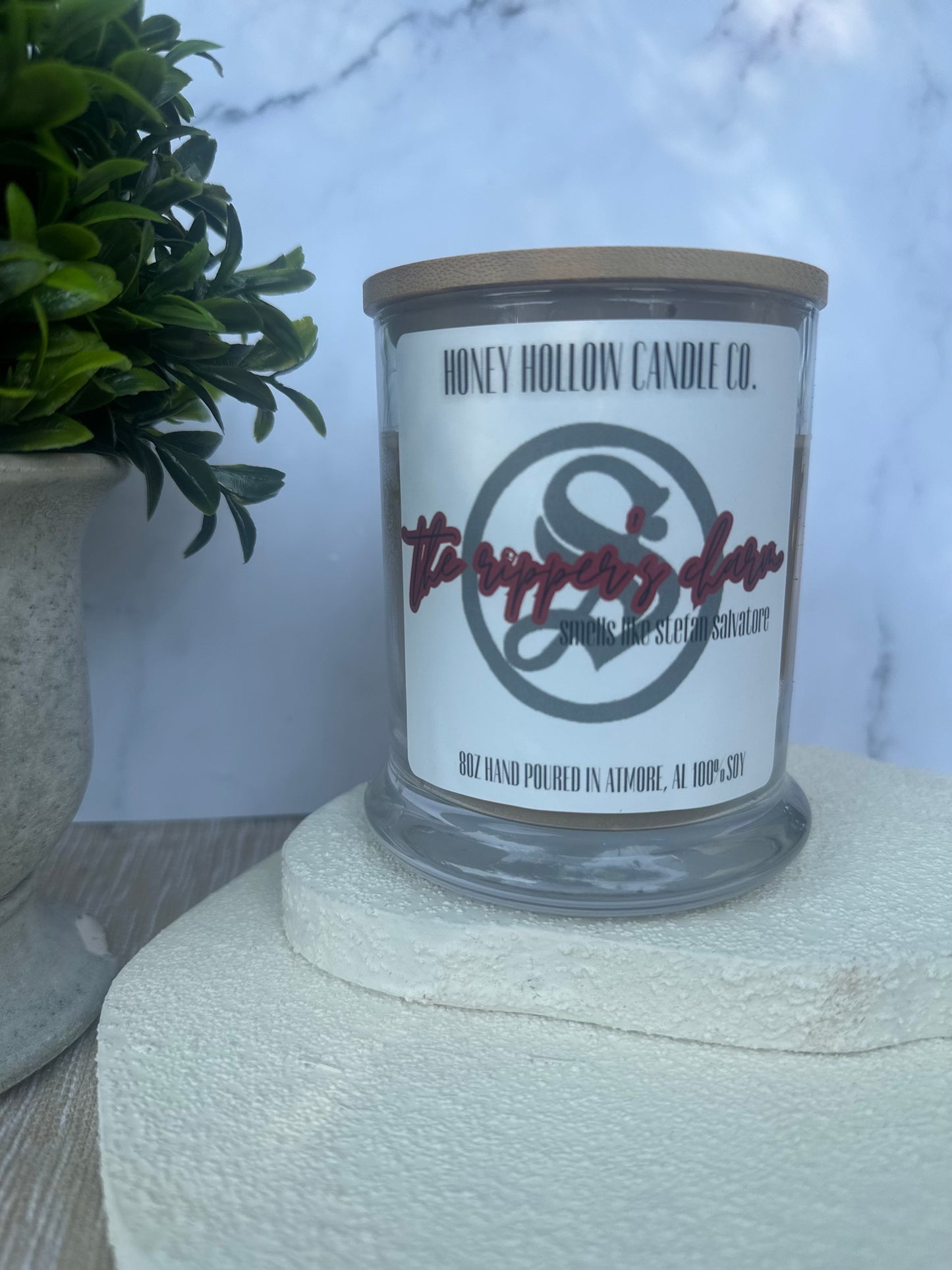 The Ripper's Charm Candle (Stefan Salvatore)